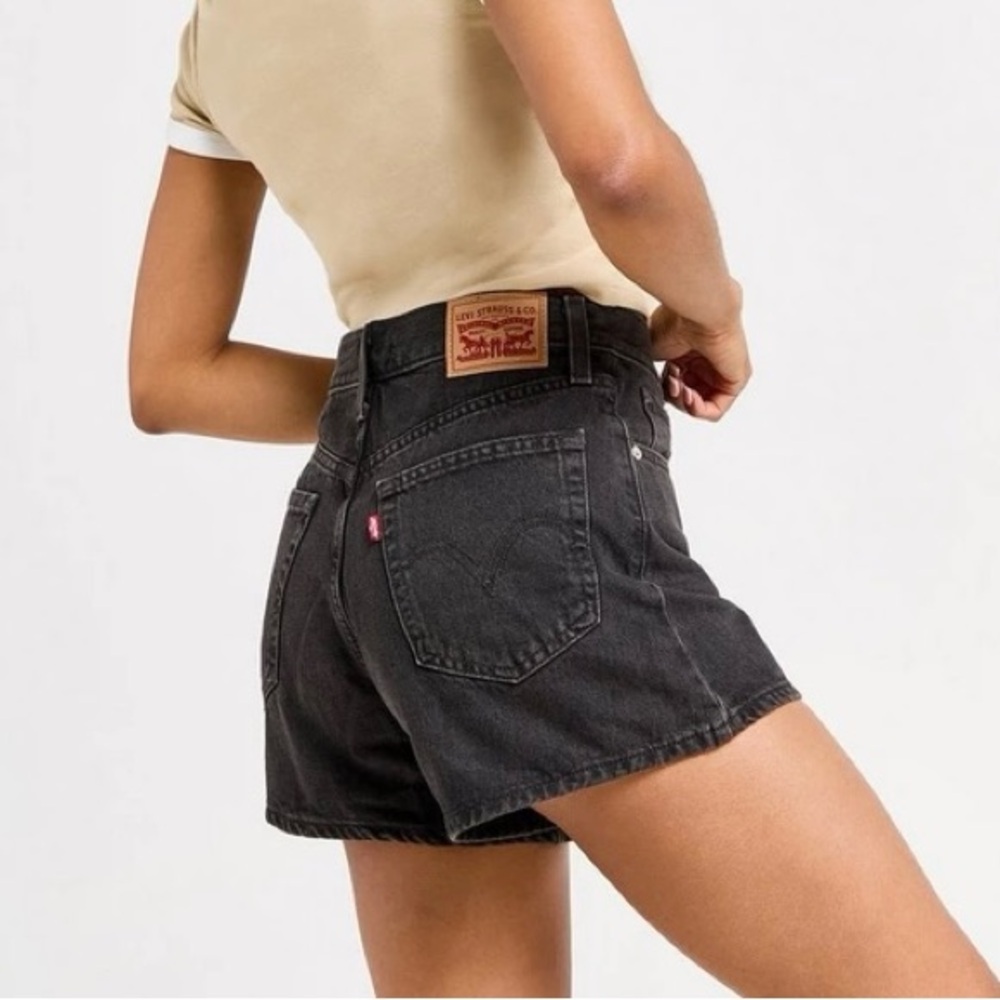 Levi's High Waisted Mom Denim Shorts - Black Size 30